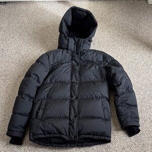Quince Black Down Puffer Jacket